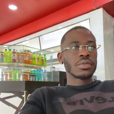 DelcioChipindo's tweet photo. #NouvellePhotoDeProfil https://t.co/31rbFKRYc4
