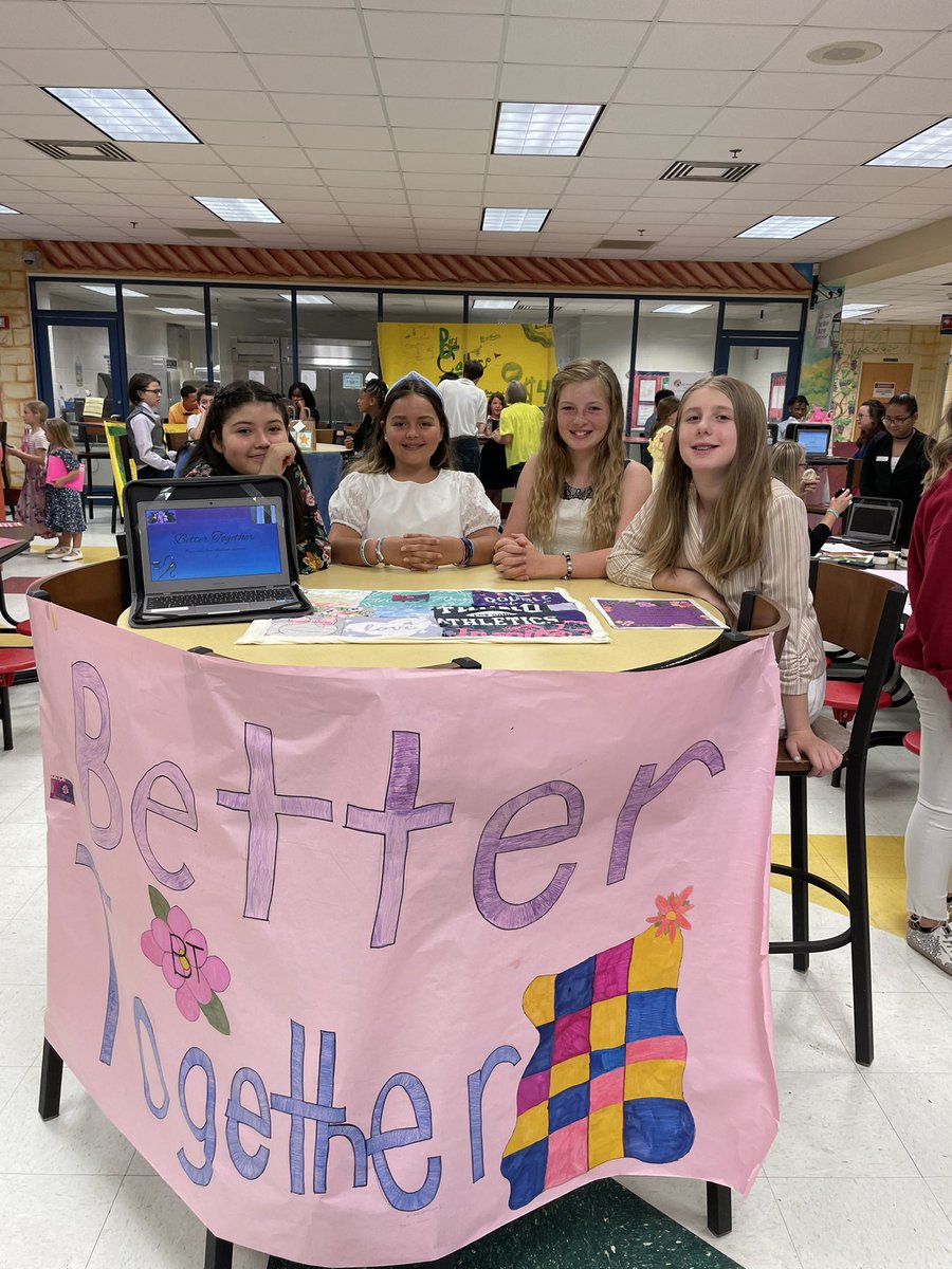 MrsDawson5thMBA's tweet photo. Even maternity leave couldn’t keep me away from Shark Tank Day! I am so proud of my students hard work and innovation. They are some movers and shakers! #kidpreneurs #austininnovators @MaryBAustin @MobilePublicSch https://t.co/1221Uz1q1Y