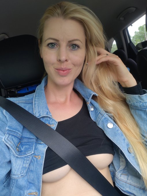 What happened next? https://t.co/542hIwukI8 RT and FAV! https://t.co/kNSCTTBqZd<a href="/tag/camgirl"class="tags"><span>#camgirl</span></a><a href="/tag/skype"class="tags"><span>#skype</span></a>