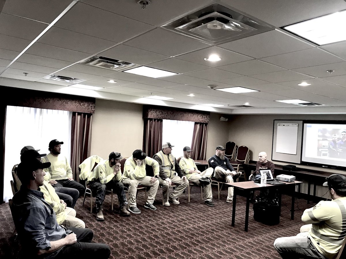 chadlhymas's tweet photo. This morning in Illinois with the outstanding linemen that work for Rick Dafani of division 22 @ParElectric ⚡️
Awesome tour this week! Thank you so much for hosting me!
#work #TheCapacityModel #RideForTheBrand #Leadership https://t.co/POxAcHJOOZ
