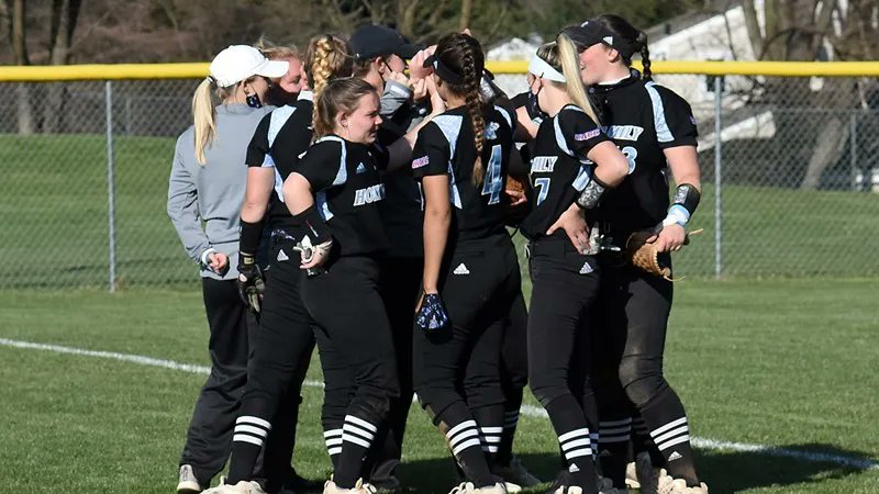 GoHFUTigers's tweet photo. Tigers Conclude Season on Day Two of CACCs

#HFUSB. #HFUTigers
https://t.co/hF1XO3WjRQ https://t.co/yzQY6MbI92