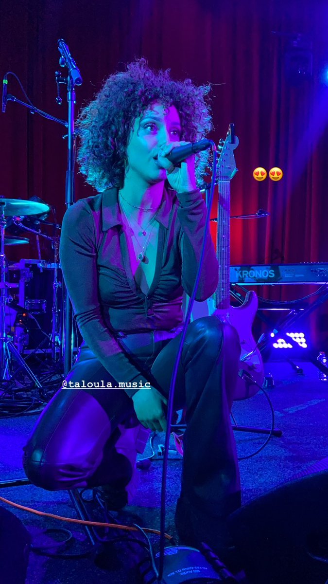 Taloula_fanclub's tweet photo. [CONCERT]
🇫🇷 Quelques photos et extraits vidéos du concert de @taloula_music au Lido de Berlin en mars dernier 
🇬🇧 Some pictures and videos excerpts of Taloula's concert at Lido of Berlin last March

#Taloula #TheEvolutionOfTaloula #berlin #Germany #lido #LieNing #concert #music https://t.co/SnGqN5bb0L