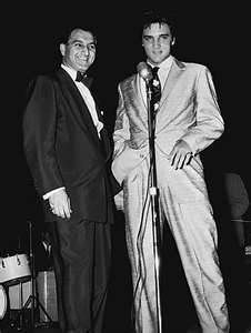 CelebMuseums's tweet photo. Elvis Presley &amp; Friends: #JackieGleason #GeorgeBurns #BobbyDarin #DannyThomas #FrankSinatra @TheHoneymooner1 @Georgeburns392 @FrankSinatra51 @franksinatra @CindyElvis @ElvisPresley @ElvisPresley360 @ElvisPresley27 @ElvisPresley069 @ElvisPresleynew #ElvisPresley https://t.co/wq24pSC4pr