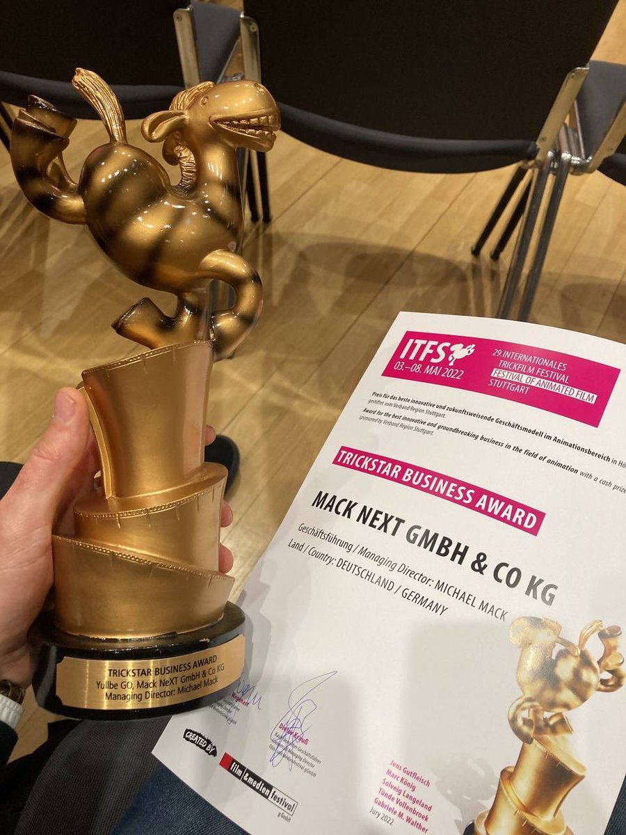 Mackadam_EPinfo's tweet photo. Lors du « 29e Festival international du film d'animation de Stuttgart », l'expérience #YULLBEGO a été récompensée avec un « Trickstar Business Award ».
Les « Trickstar Professional Awards », récompense les meilleurs projets innovants et avant-gardistes du secteur de l'animation. https://t.co/xT3v439elm