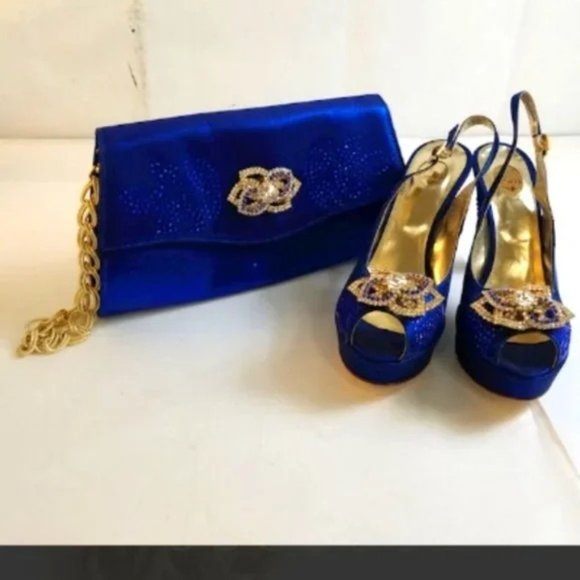 KathieW33451384's tweet photo. So good I had to share! Check out all the items I'm loving on @Poshmarkapp from @Miriamray12 #poshmark #fashion #style #shopmycloset #athleta #louisdavid #luckybrand: https://t.co/DhcvPPjaYk https://t.co/y5QwVuCQXI