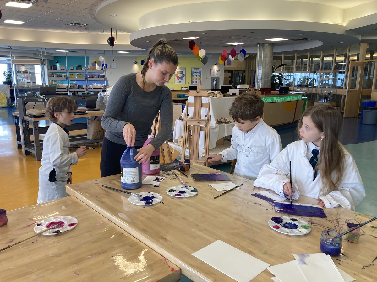 3P <a href="/MulgraveSchool/">Mulgrave School</a> in the Makerspace creating their constellations in connection with their #IBPYP unit on indigenous knowledge &amp; storytelling. Great work, <a href="/AMollenhauer_/">Arden Mollenhauer</a> ! <a href="/char_philpotts/">Charlotte Philpotts</a>