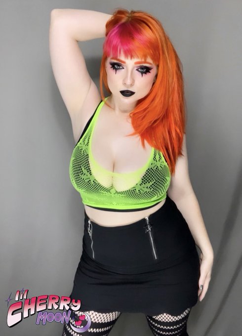 Alternative anime babe 💖 https://t.co/PCBauCQzjU