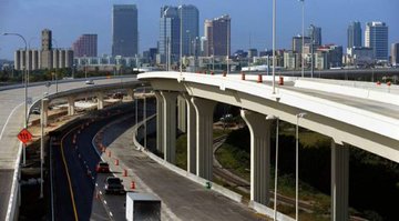 east_facts's tweet photo. FACT: Kenya's Nairobi Expressway will be opened this month but users will be required to pay a fee before using it. https://t.co/XI9sJFzpYZ