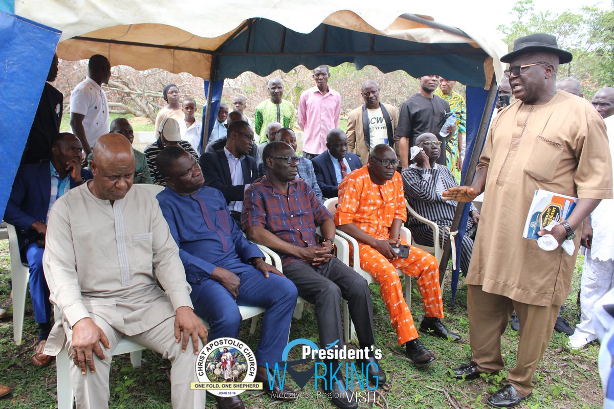 CACWORLDNEWS's tweet photo. CAC PRESIDENT'S 5-DAYS WORKING VISIT TO MEDAIYESE REGION
PICTURES ! DAY TWO:
Visitation of CAC President, Pastor SO Oladele and his entourage to CAC land in Kuje, Abuja.
#CACPresidentialWorkingVisit
#CACPresidentWorkingVisit
#CACMedaiyeseRegion
#CACPresident
#PastorSOOladele https://t.co/4qvLIK1ReE