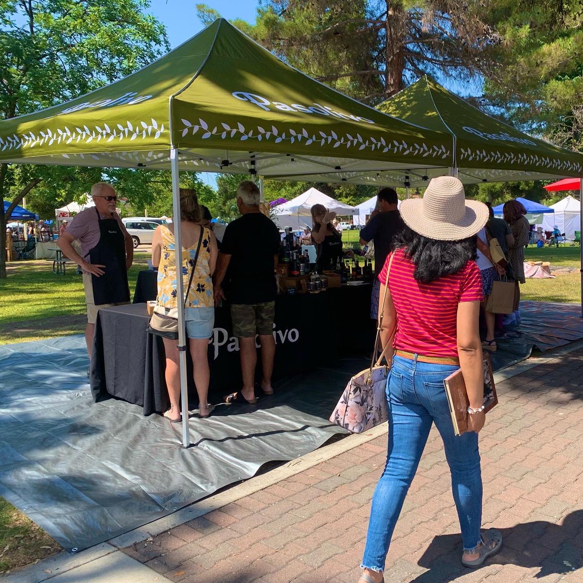 Pasolivo's tweet photo. 🫒💜Pasolivo is proud to be a major sponsor of this year’s Olive and Lavender Festival with @prmainstreet. Join us for an olive oil tasting alongside several other vendors offering arts, crafts, collectables, food, wine-tasting and more. ☺️ https://t.co/07GcZBclUw