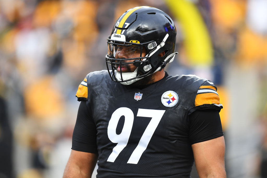 Happy Birthday to Cameron Heyward! One of the greats on and off the field! 