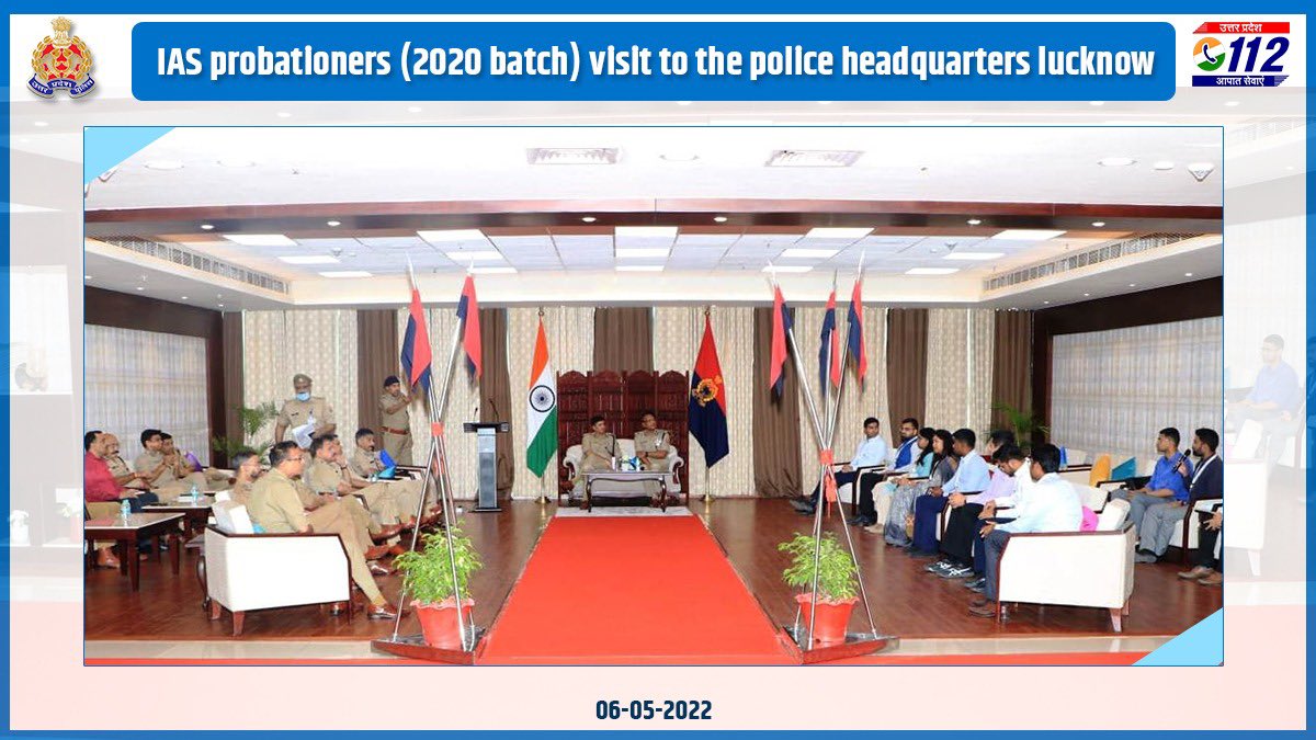 IAS Probs.of 2020 batch visited the police hqs. today as part of their familiarisation &amp; debriefing module.
DGP UP Sri Mukul Goel in his address enunciated the challenges &amp; priorities before the administration in the current context emphasising upon transparency &amp; integrity.(1/2)