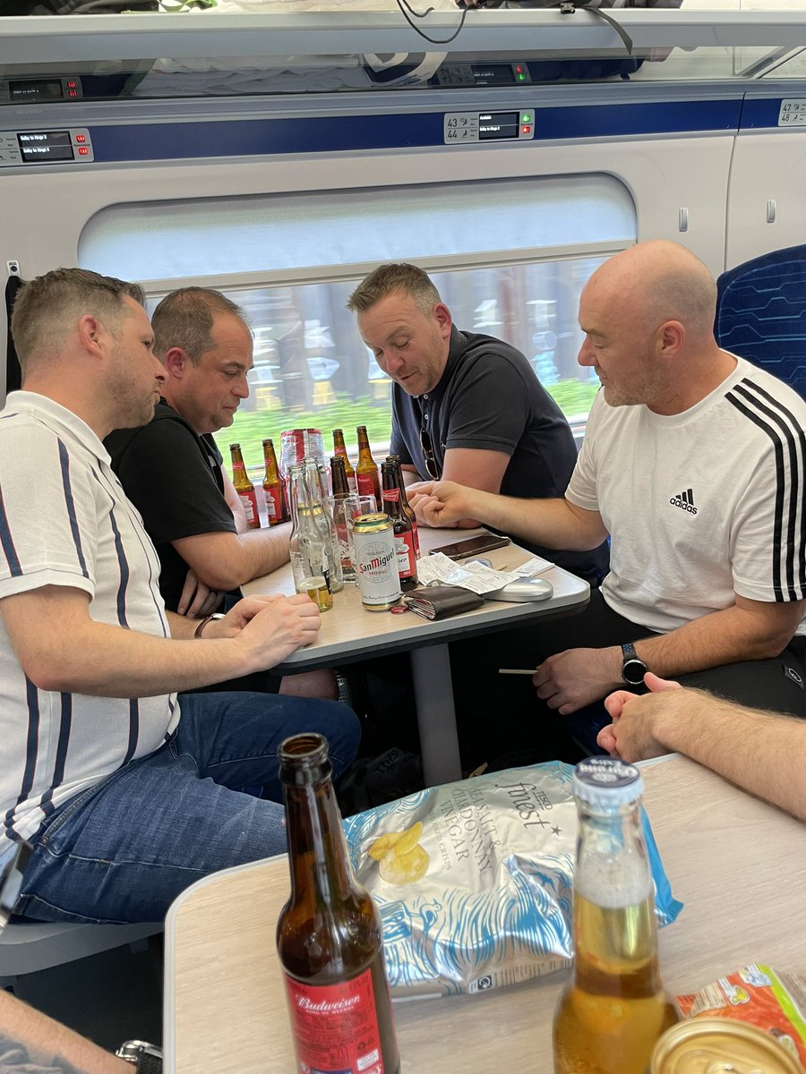 #PassThePigs getting VERY heated on the rattler! #LasVegas