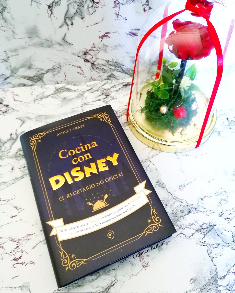 mamebello's tweet photo. ¡Que festín, que festín, un banquete de postín....!Un #libro no oficial inspirado en los muchos platos que podemos encontrar en los parques #Disney de Estados Unidos.Colaboración @Duomo_ed #duomoediciones #book #booklover #lovelybooks #lectura #megustaleer #lecturasrecomendadas https://t.co/fOYj8ofP8d