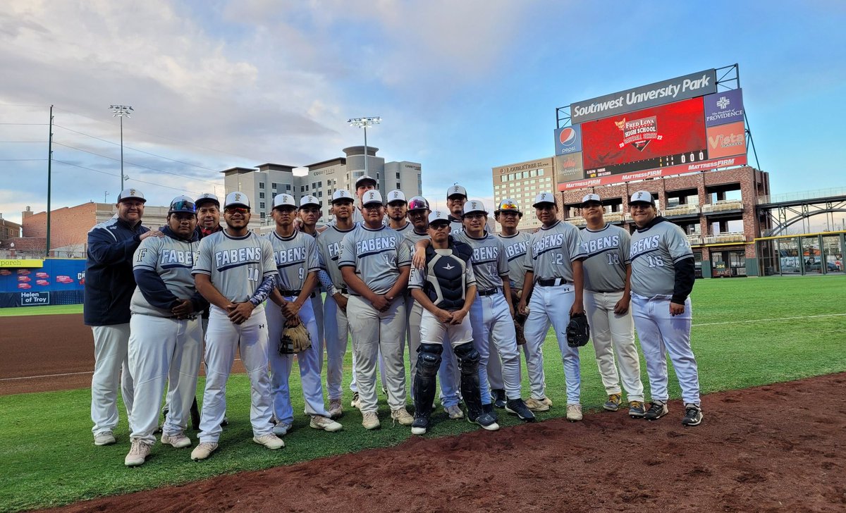 FabensWildcat's tweet photo. Here we go Wildcat nation!! It’s game day and playoff time!! Our wildcats take on Seminole today at 4 and 6 in Pecos.  Boys are excited and ready to bring back that golden glove!! GO CATS!!! @erincon_13_FHS @VamosVijil https://t.co/Pi1Y3cQhAj