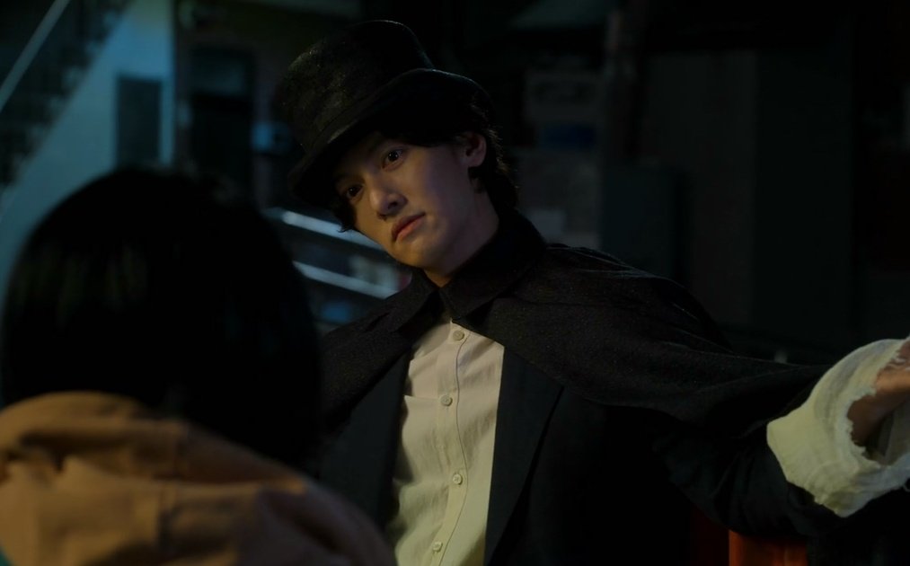urleftie's tweet photo. i'm so proud of #jichangwook, he's been acting nonstop since his debut and even after his military discharge he's working more and more w/o taking a break, i cried watching him as the magician in #TheSoundofMagic, he's truly an amazing actor! https://t.co/GxLWMDqz9I