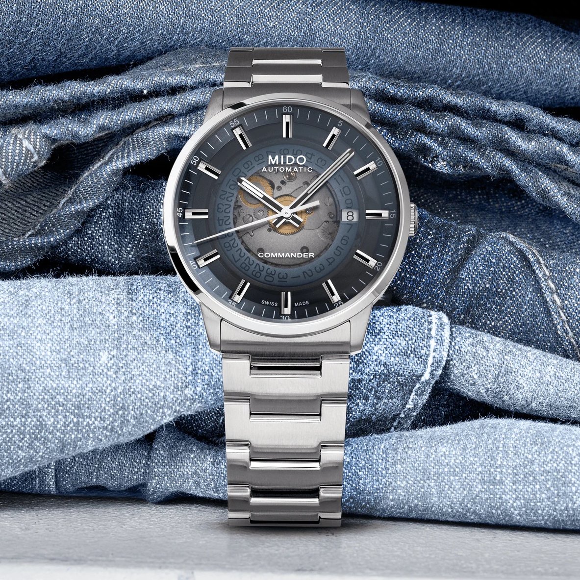 derelojes's tweet photo. Mido Commander Gradient M021.407.11.411.01. Un reloj inspirado en la estructura de la Torre Eiffel, de acabado satinado y esfera transparente con efecto ahumado https://t.co/jhIPczZq3s #Mido #derelojes #MidoCommander https://t.co/7IR6UYY5Us