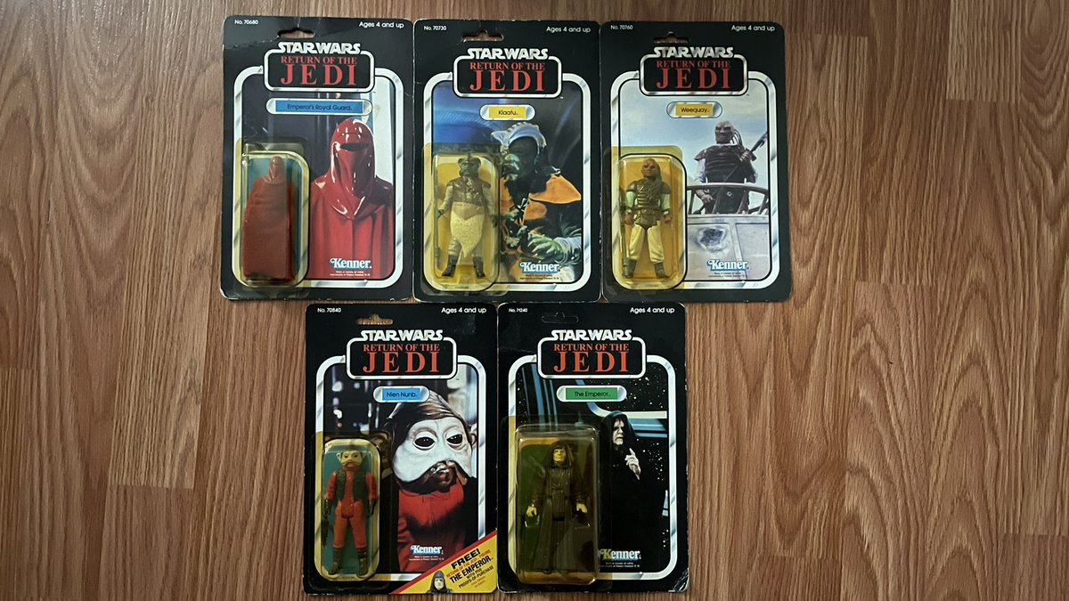 #StarWars #Kenner #Original #Vintage #ReturnoftheJedi #EmperorsRoyalGuard #Klaatu #Weequay #NienNunb #TheEmperor #ACTIONFIGURES #Toys #StarWarsToys #Collector #FYP #Found #Discovery 

Completely forgot I had these!!! 
Yellow bubbles though. 😔