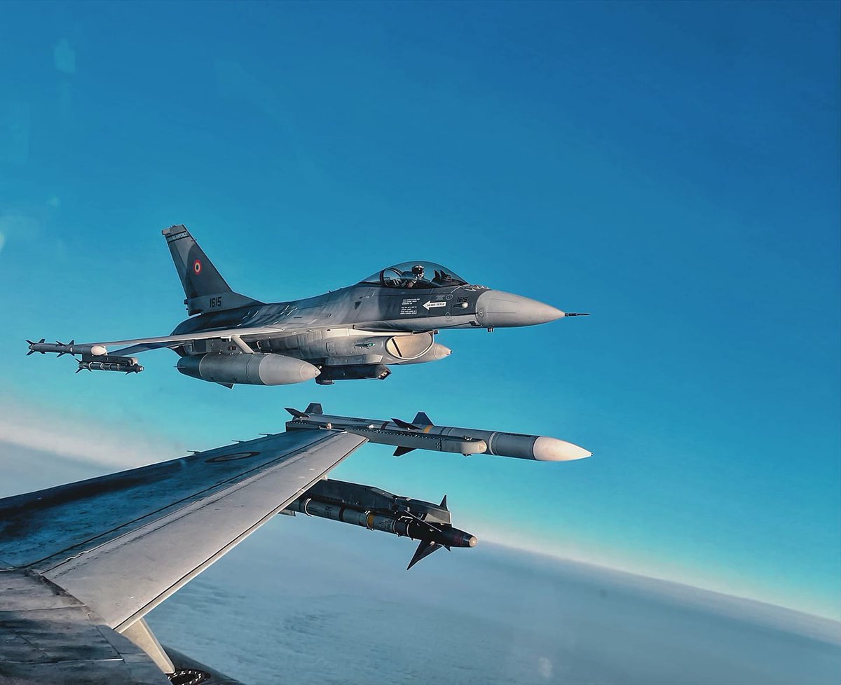AeronewsGlobal's tweet photo. In spring 2023, Romanian Air Force F-16s will execute Enhance Air Policing (EAP) missions over the Baltic Sea and will be stationed in Lithuania. The announcement was made today, May 6th, by Romania's President, @KlausIohannis. @MApNRomania @TheAviationist https://t.co/XdR7s8cGGk