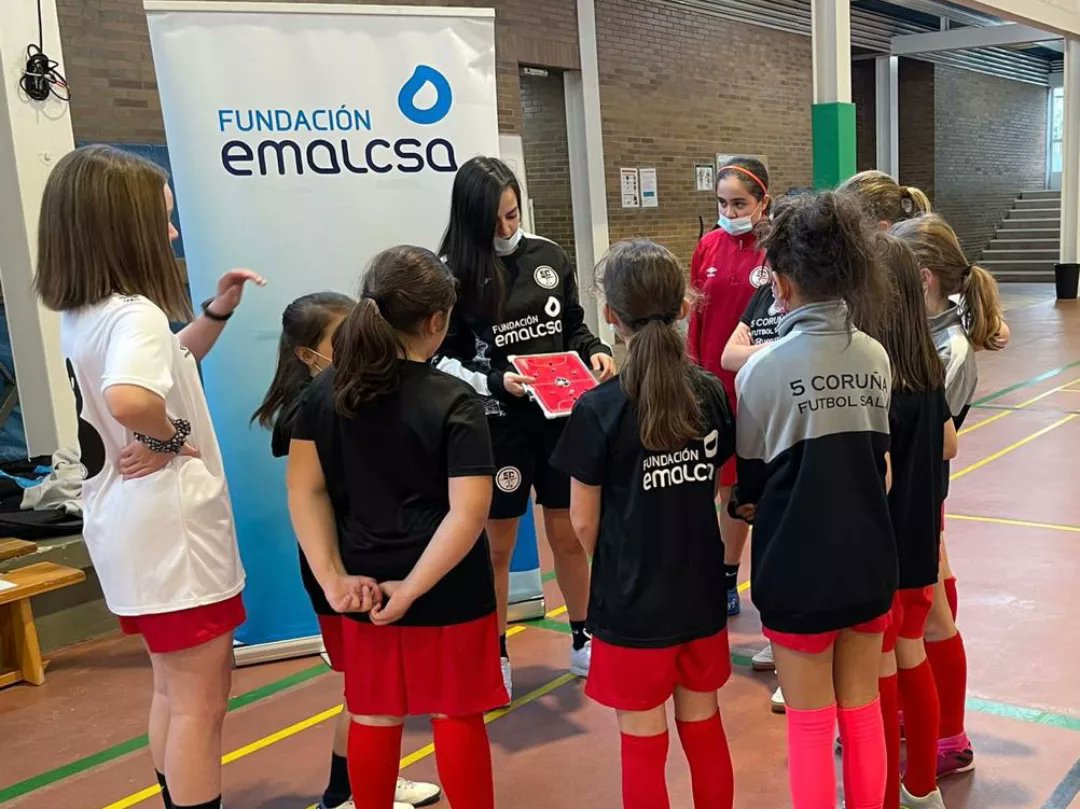5Corunafs's tweet photo. Durante los meses de Marzo y Abril una serie de jornadas de puertas abiertas destinadas a jugadoras de entre 8 y 13 años con el objetivo de promocionar el deporte femenino.
📝Noticia completa:
💻📲 https://t.co/IJdP4DcA9r
🔗 https://t.co/OnV7NUDzQW
#5CSuma
#DeporteFemenino https://t.co/l7VH4IQB7R