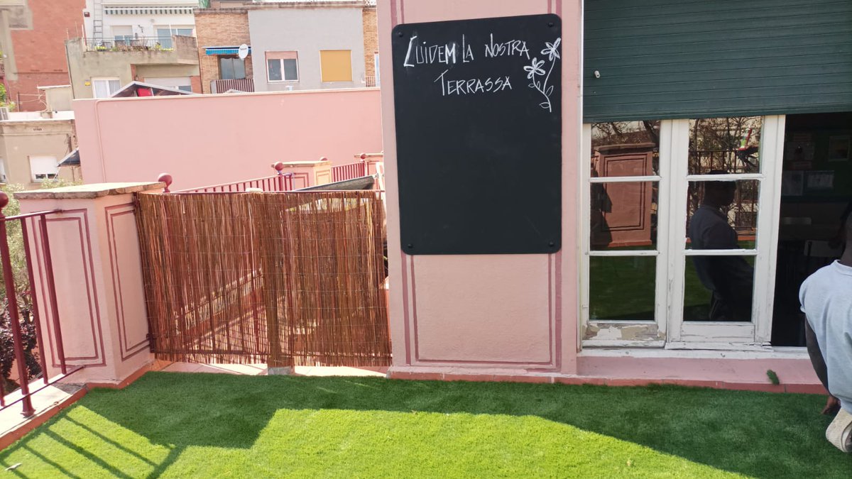 Escola del Mar tweet media