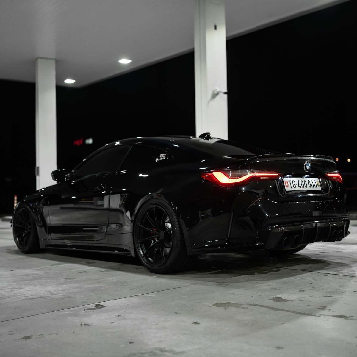 carpxrnpicx's tweet photo. BMW M4 Competition https://t.co/0sWCzHNLrN