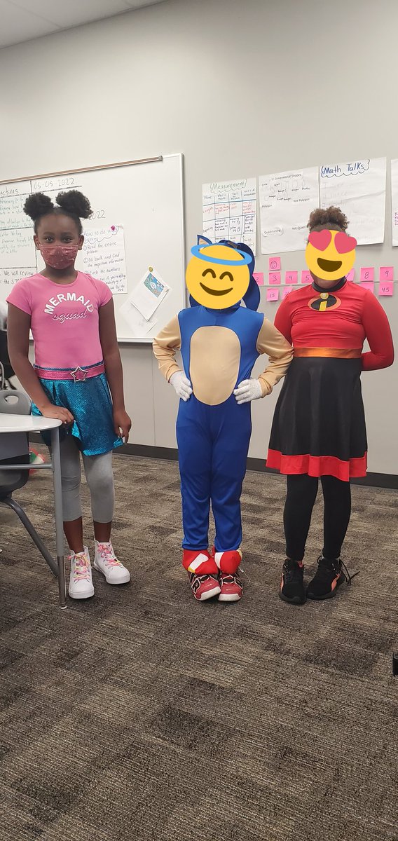 Russell_elar's tweet photo. In 3rd grade we are crazy about our strategies, so we relax because we are Super STAAR. #STAARdressupdays #whatsupatwilson #3rdistheword @CFISDWilson https://t.co/U5XPObmKkb