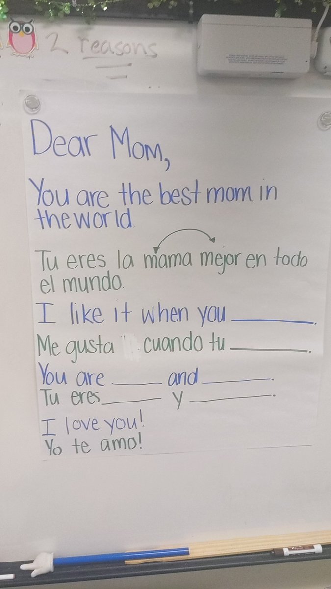 librarylifesja's tweet photo. When @MariaAcosta06 can't be here, I do my best to help facilitate our Spanish. Let's be honest, the kids helped me with most of this. It may not be perfect but it's clear we are learning!  #bilinguallearners #teamwork https://t.co/9ONKtsQpA4