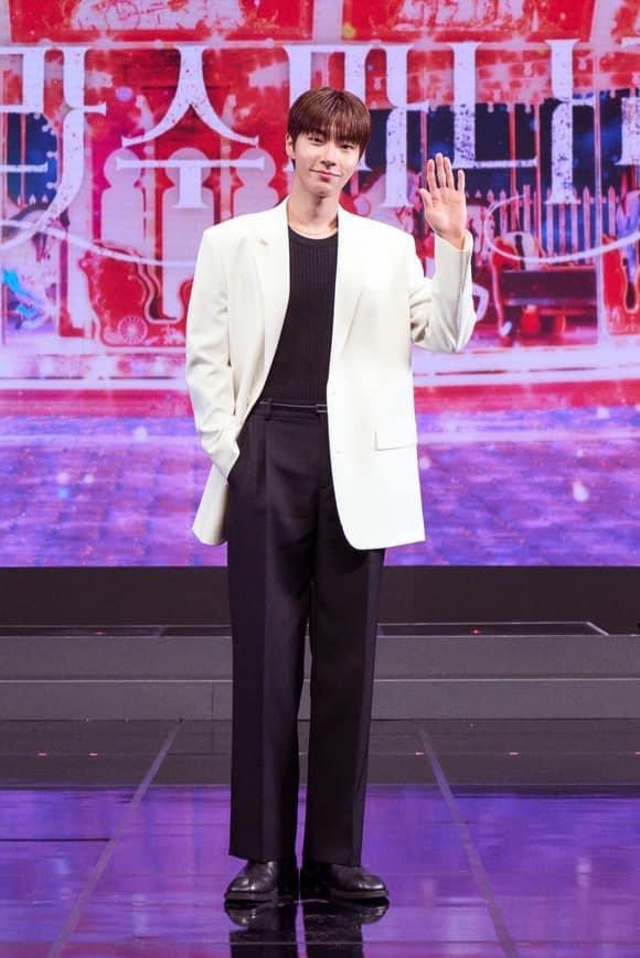 HwangInYoupTH tweet picture