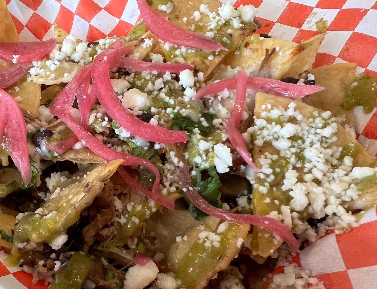 DelReyDeli's tweet photo. Pulled Pork Nachos - black beans, queso Oaxaca, queso fresco, pickled red onion, cilantro, tomatillo habanero salsa

Cheese Quesadilla - green onion, pepper jack,, queso Oaxaca, queso fresco, cilantro, tomatillo habanero salsa

Soup: Potato Leek https://t.co/bFTkz4DTAl