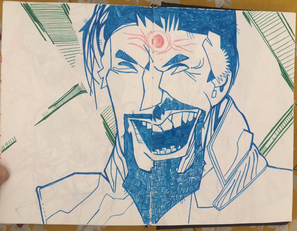 elrobercomics's tweet photo. Dr. Strange 2 tiene cositas interesantes, elementos se presentan y luego tienen su resolución. Es más de lo que ha dado el cine comercial últimamente pero menos de lo que el hype demanda. Me habría gustado que Raimi tuviera más libertad pero se agradece lo que hay. https://t.co/dANPOGId6N