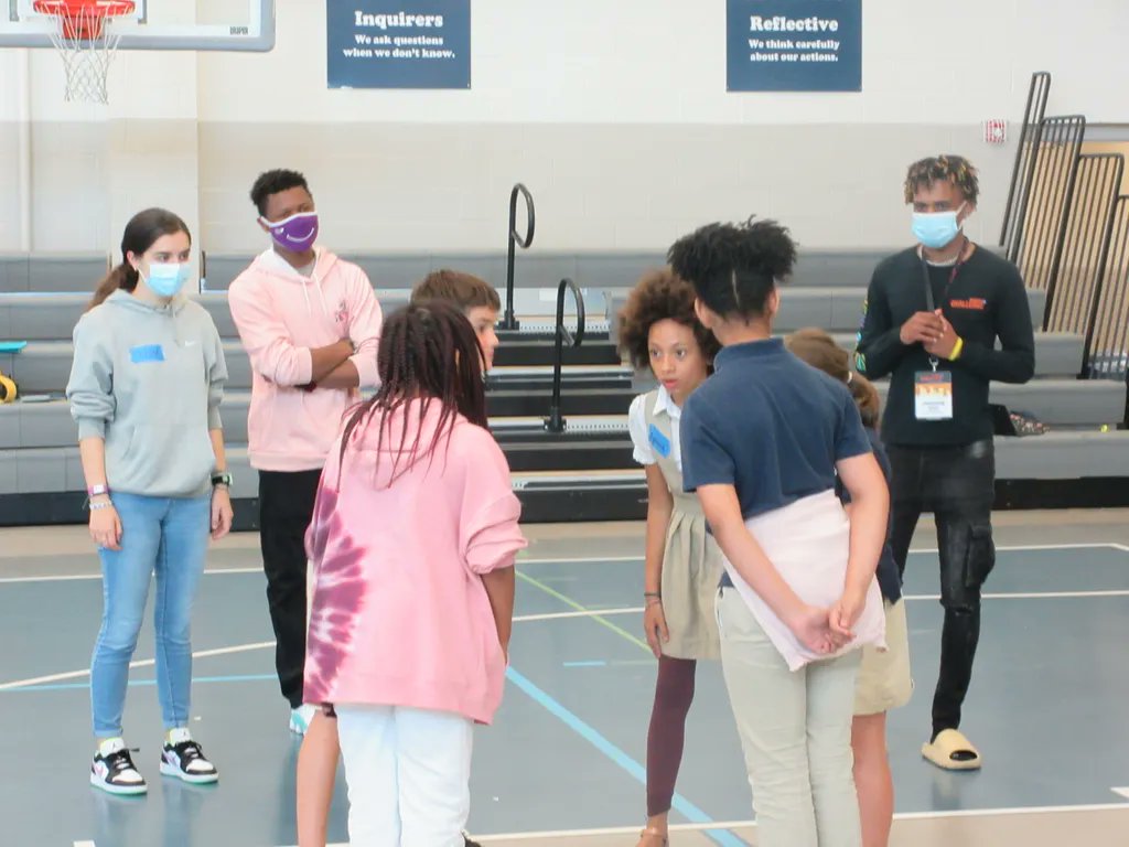 morrisjeff's tweet photo. Congrats to our Aspen Challenge team! Together, they spearheaded a kindness mentoring program called K.E.E.P. New Orleans at the Lopez campus. Younger students participated in kindness activities organized by high school mentors. Follow their work on IG - k.e.e.p.neworleans https://t.co/xhGw68npF5