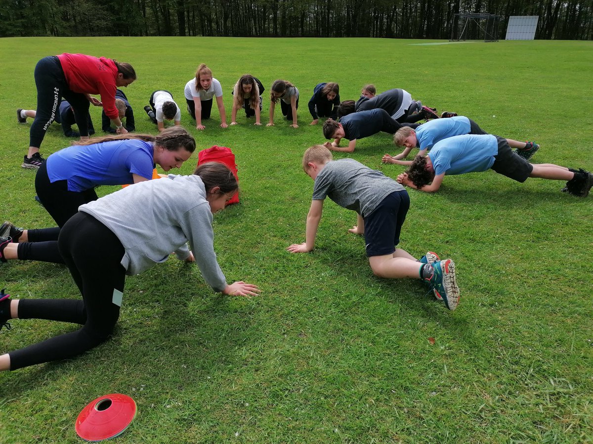 DounePS's tweet photo. Excellent P6&amp;7 running and fitness club session this lunchtime, intervals were the focus of the run and dynamic animal movement for strength training. Cotton Eyed Joe plank and bunny hops to finish off! Improvement continues, Thank you @KJ_Croxton! https://t.co/ivLBYAnVhQ