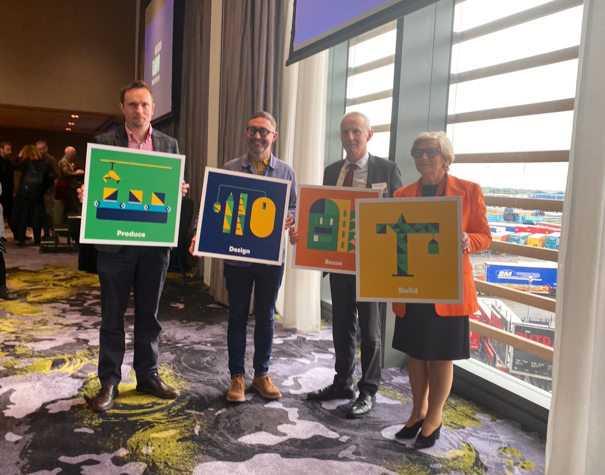 FitzgeraldFrncs's tweet photo. As a #BuildingLife Ambassador I was delighted to address delegates @IrishGBC conference on the political priorities of the @Europarl_EN
Including revision of EPBD, Just Transition Fund, Taxonomy & acceleration to renewables 🇮🇪🇪🇺
#BuildGreenNow22 https://t.co/fwAQxVExo0
