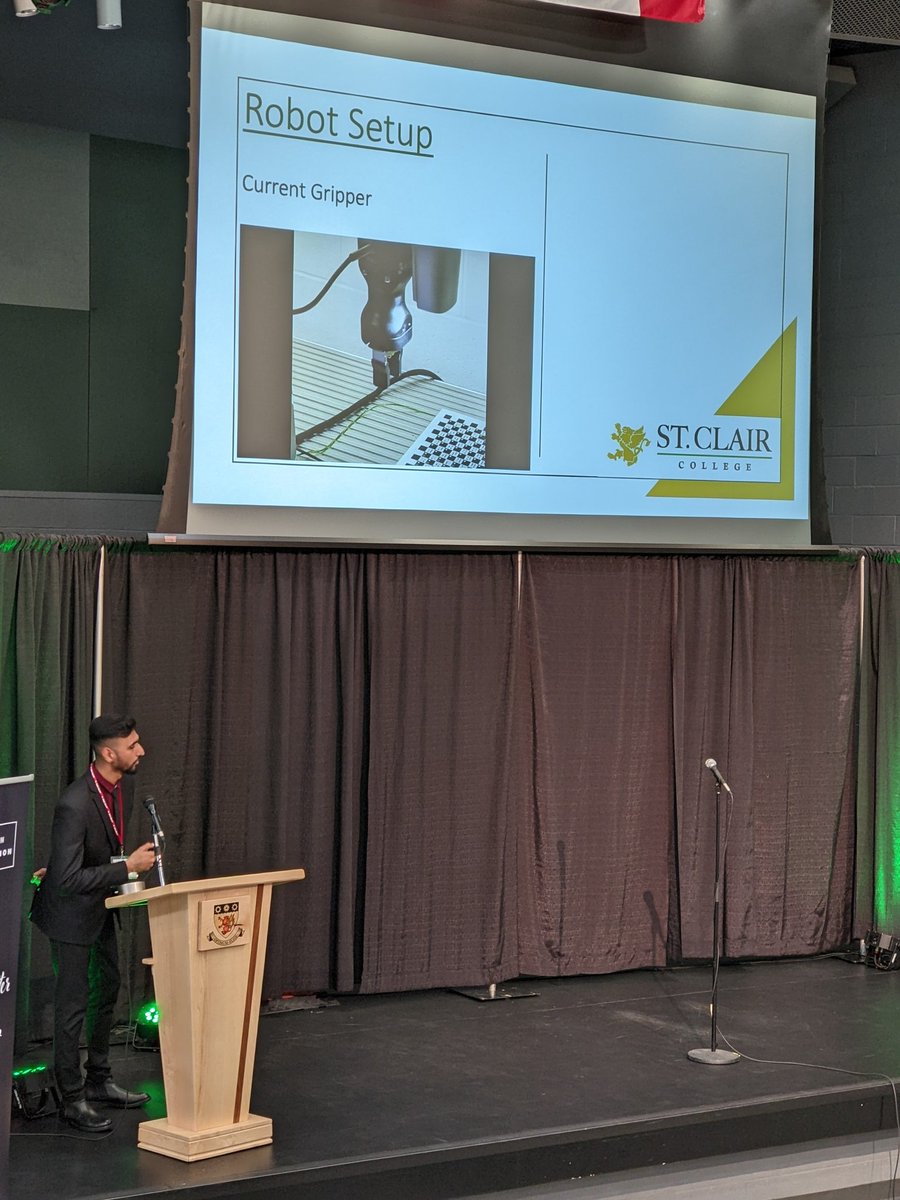 stclairrobotics's tweet photo. It's Ford Innovation Showcase day at @StClairCollege  @StClairResearch .

Vital presenting his project on picking mushrooms with an Omron robot. https://t.co/NxYlOJUFnJ
