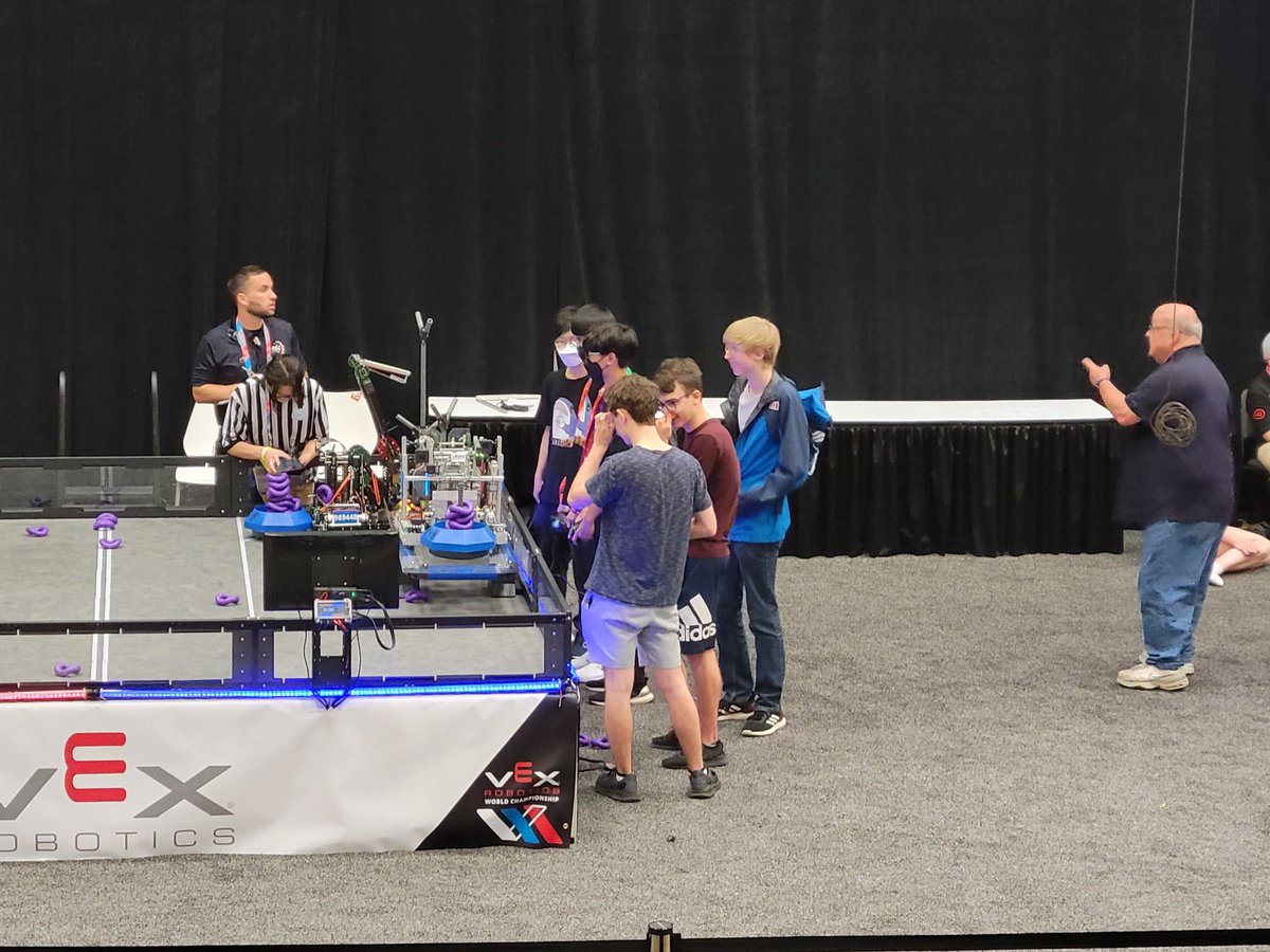 ABJRobotics's tweet image. ABJ Robotics with a BIG WIN in our 2nd qualification match. 202-84