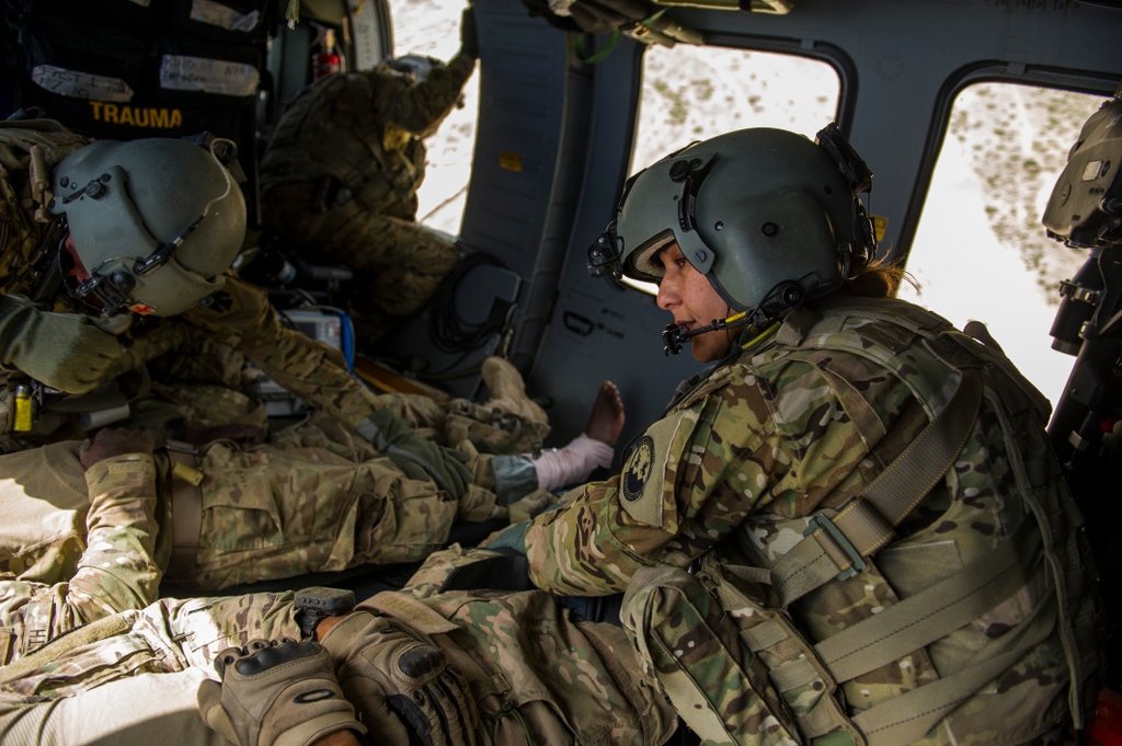 BootCampaign's tweet photo. There are more than 29,500 nurses in the military, according to the Military Health System. Remember them and all who are deployed today. 🇺🇸
#RememberEveryoneDeployed #REDFriday #NursesDay #MilitaryNurses #Military #SupportOurTroops #MilitaryAppreciationMonth https://t.co/Pi0aETn0Vi