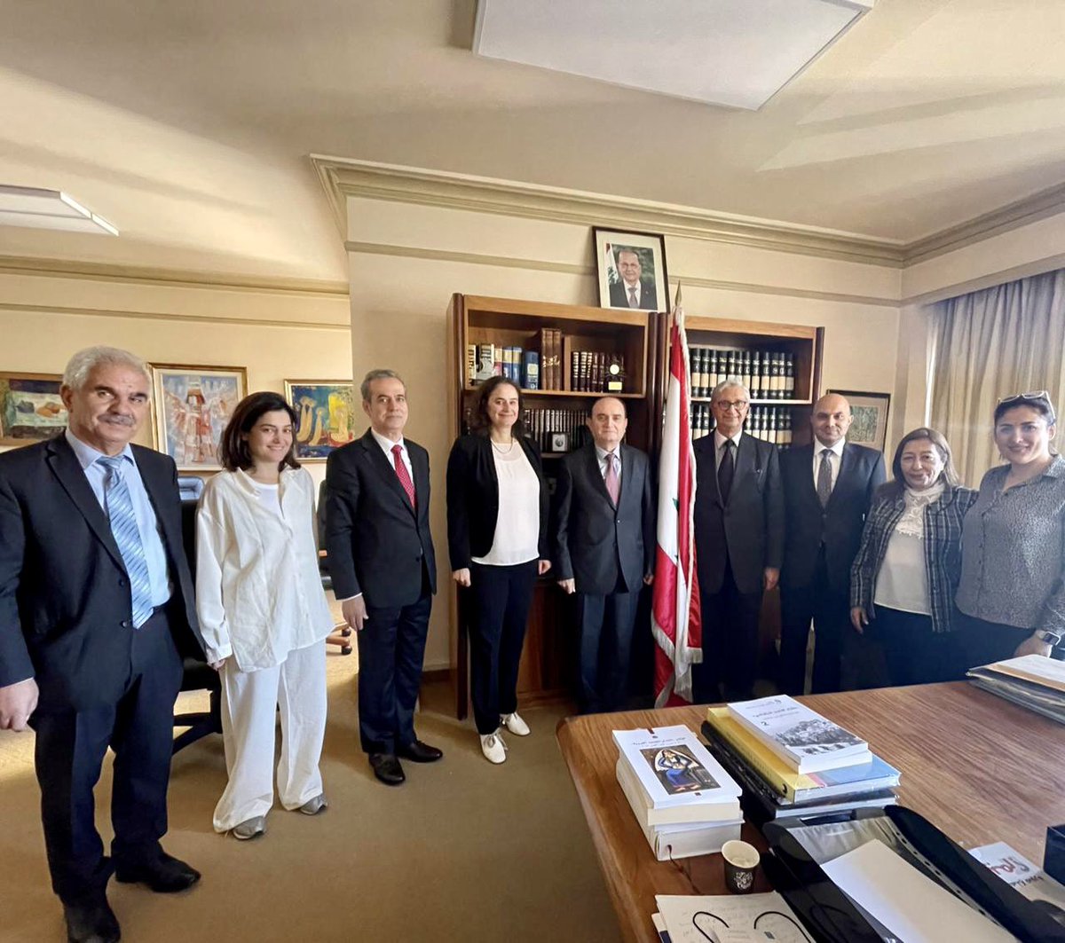 MAHauenstein's tweet photo. ترسيخ شراكتنا مع الهيئة الوطنية لمكافحة الفساد المنشأة مؤخرا في لبنان. اليوم اتفقنا على إعطاء أولوية لدعم بناء قدرات الهيئة لاسيما لناحية: 
✅معالجة الشكاوى والاعتراضات
✅التصريح عن الذمة المالية والمصالح
✅التواصل مع المجتمع 
بدعم من @EUinLebanon و @DanishMFA و@UNDP_ACIAC https://t.co/tJW564b7Qu