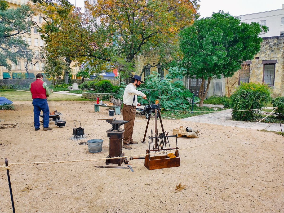 The Alamo tweet media