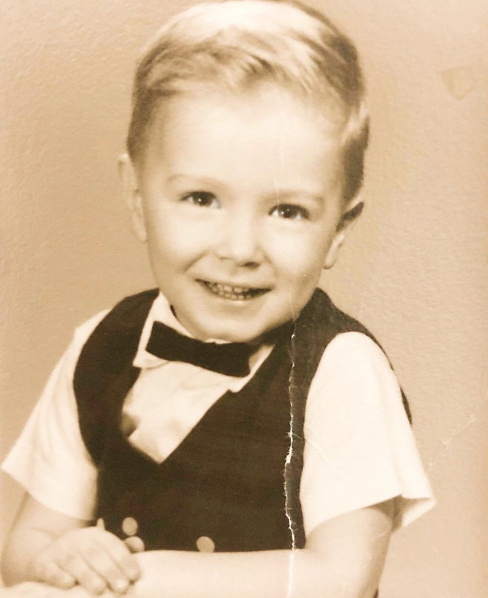 SouthieJack's tweet image. “What’re ya drinkin’?”
#firstheadshot
