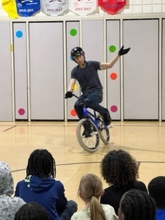 Thank you to the Green Team and our PTO for having Matt Wilhelm in today to talk to the students about bike safety and perform some amazing stunts.