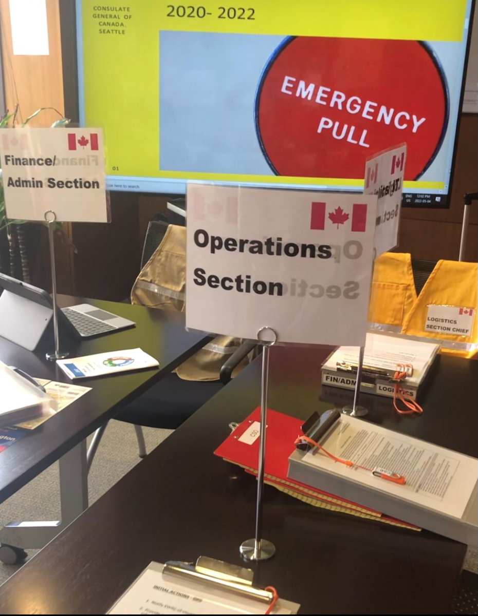 CanCGSeattle's tweet photo. CG of Canada wraps up ๐จ๐ฆ#EPWeek 2022 with an Emergency Preparedness Expo - Seattle staff feeling prepared to assist Canadians abroad ๐ช#BeReadyForAnything https://t.co/Q0qlJLGleq