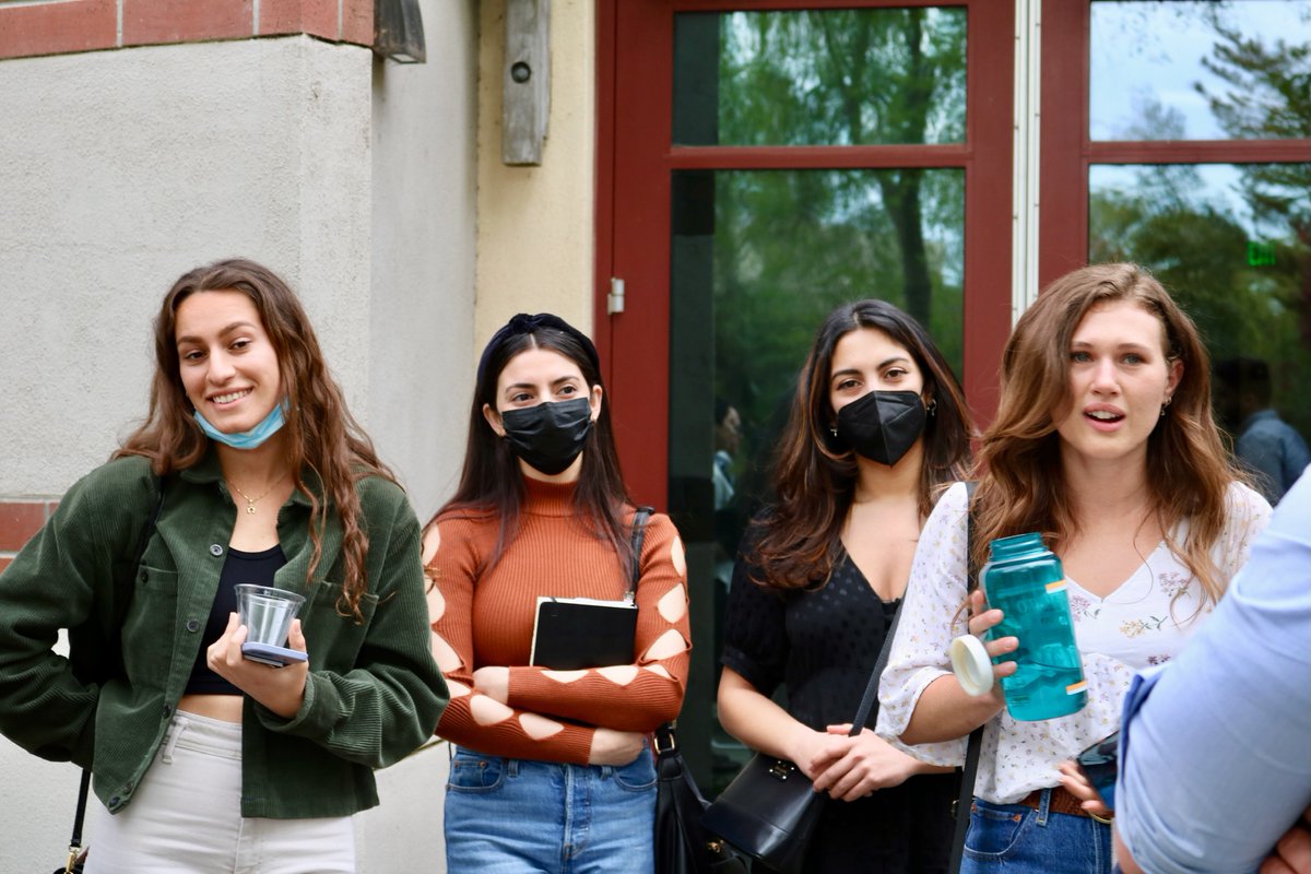 Come #work  <a href="/UCDavis_HMR/">UCDavisHumanRights</a>  &amp; build #California's next generation of #humanrights leaders.  #ucdavis is home to fastest growing comprehensive #HumanRights program in nation. Full-year position. Unique #opportunity to work w/world-class faculty. t.ly/Mast Forward!