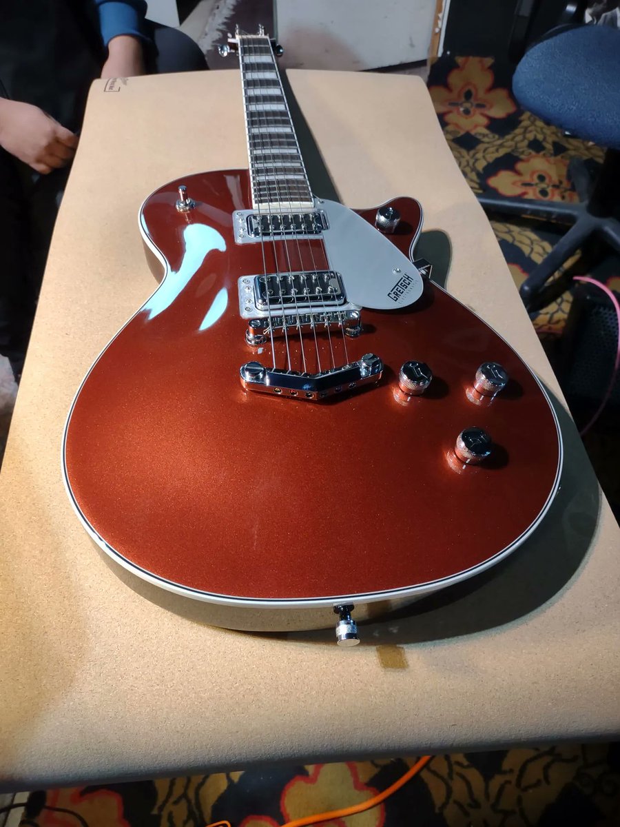 SPSoundWork's tweet photo. Photo dump of the red Gretsch from March

#Gretsch #electric #guitar #electricguitar #red #southportsoundwork #southport #soundwork https://t.co/Y8X8PCf9sY