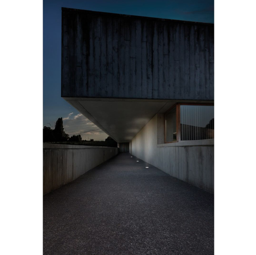 ElectroDarkoH's tweet photo. |HIPY| is a peaceful exterior &amp; interior spotlight. Create a welcoming path from the outside to the inside –or vice versa- and keep a consistent light effect

#supermodular #modularlightinginstruments #Hipy #lightingdesign #lightingiseverything  #floorlighting #ingroundlight https://t.co/dkPPwy7pu2