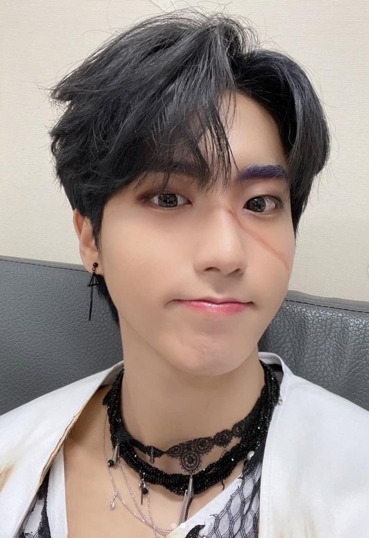 jiusungthinker's tweet photo. 🤍

#JIU #HAN #Dreamcatcher #StrayKids #한 #지유 https://t.co/gh4uffyrut