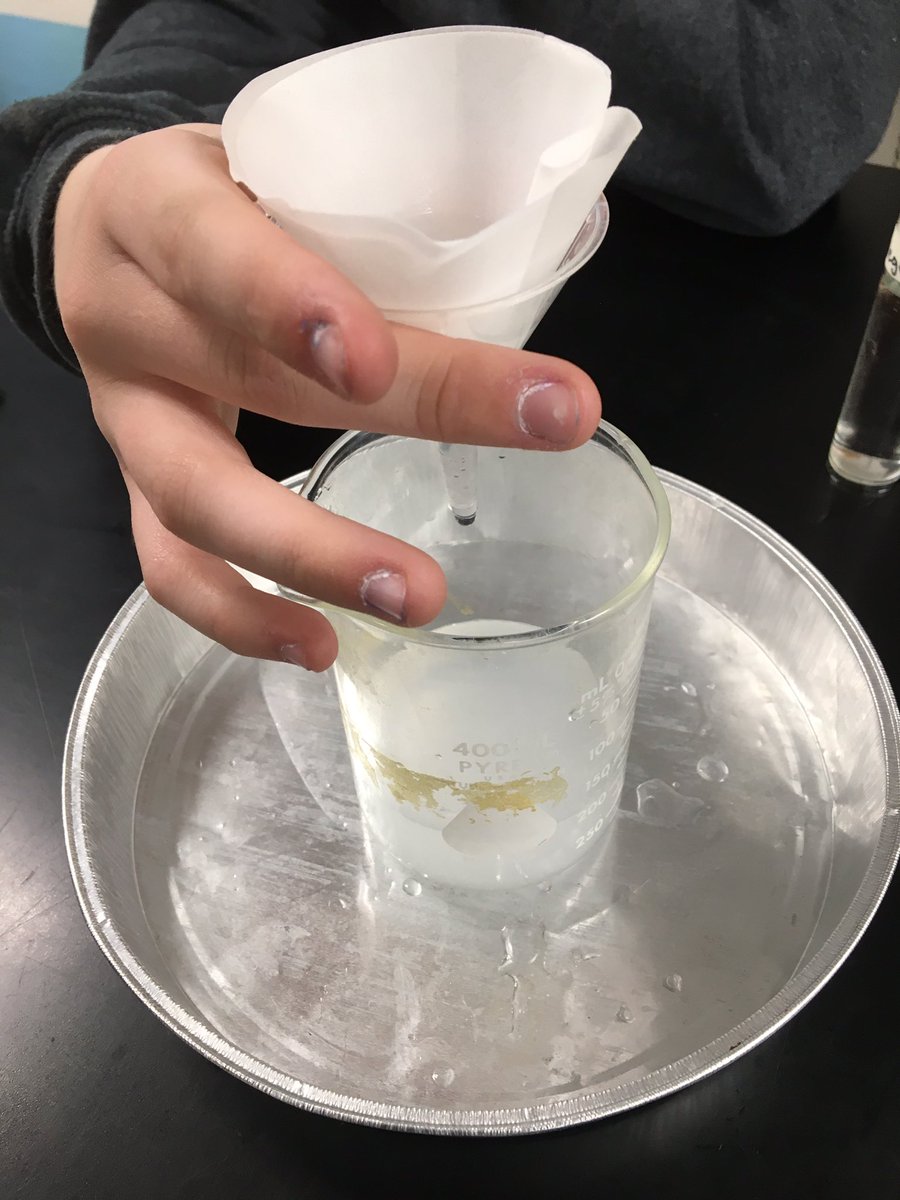 mrsgreenscience's tweet photo. Today’s focus was on the types of mixtures that occur in Chemistry. Students experimented to identify colloids, solutions, and suspensions. They gathered their evidence through observations, testing light behavior, and filtering. #VMSOneRoar @vms_principal @NorthwestRISD https://t.co/Ij3OhIDyR5
