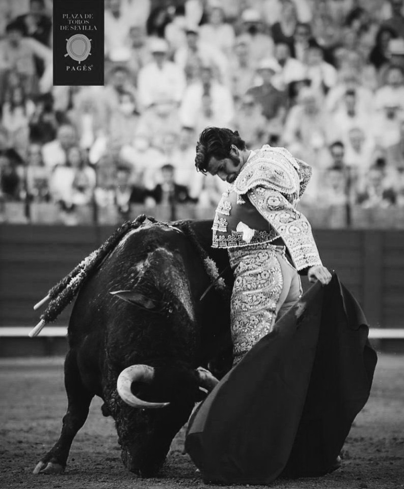 Alvaro10RS's tweet photo. JOSÉ ANTONIO MORANTE DE LA PUEBLA …… qué barbaridad, vaya genio, qué manera de emocionar y llegar al alma …… @maestranzapages https://t.co/TDqCCfgaRb