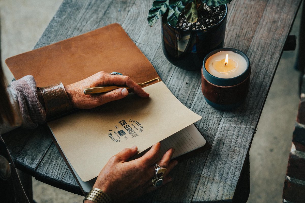 ColsenKeane's tweet photo. Journaling can be a great way to get your mental gears moving.  If you're in the market for one, you'll find our No. 1011 Large Journal to be inspiring. https://t.co/ADrbiYOLrW