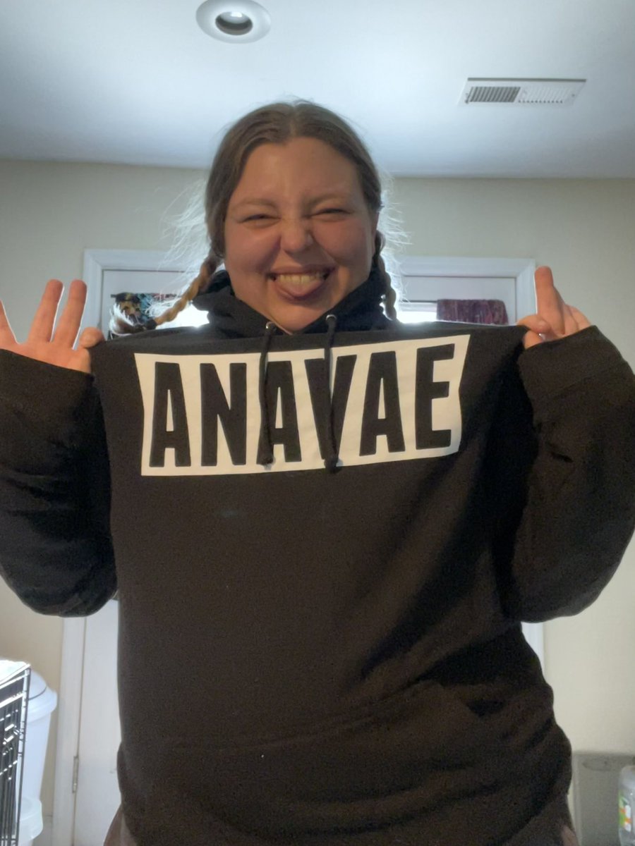 dumbravioli's tweet photo. guess what I got in the mail day after new @anavaemusic dropped 🥹 if you need me I’m listening to Sacrifice and enjoying my new favorite hoodie 💖😍 https://t.co/ixjiCI5dsk